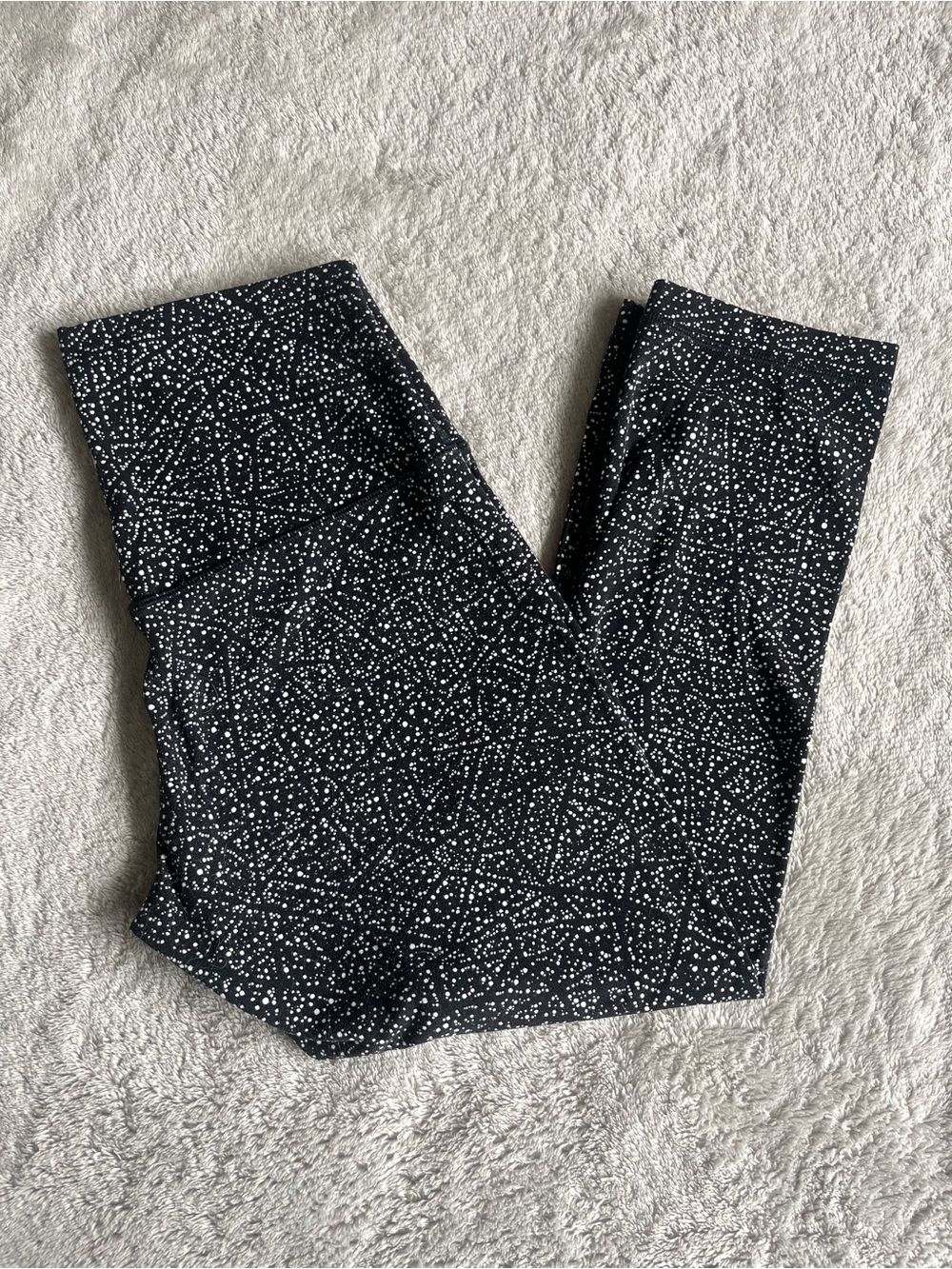 Lululemon Align Crop 21” size 6